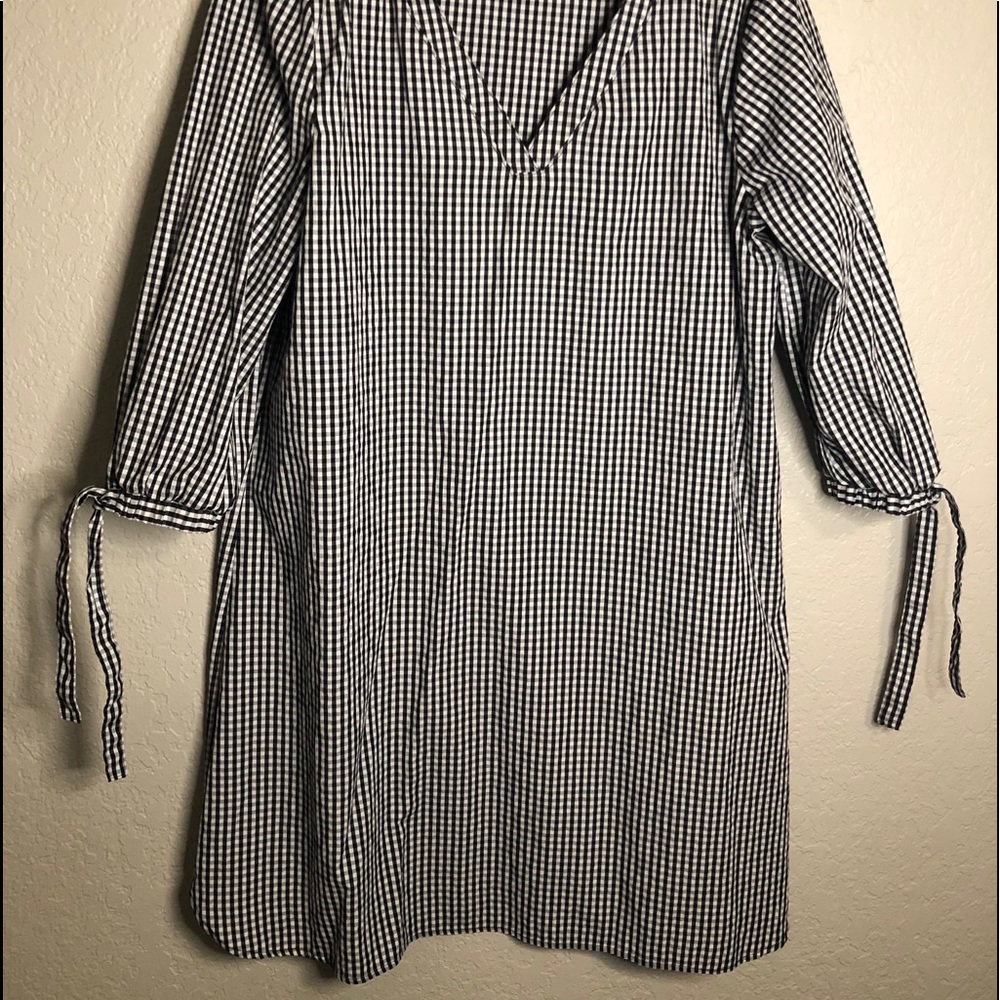 Black and white gingham pattern dress